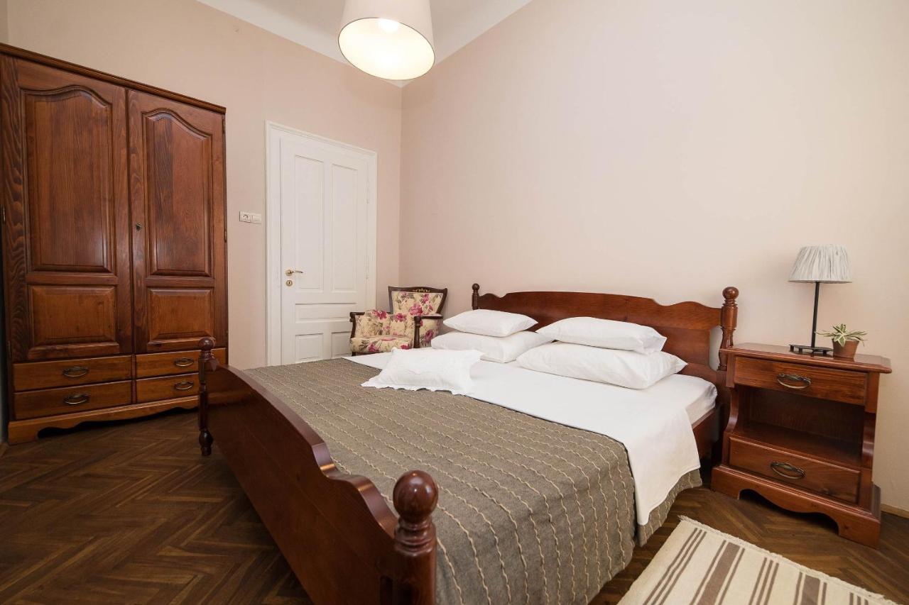 Apartmani Marion Crikvenica Zewnętrze zdjęcie
