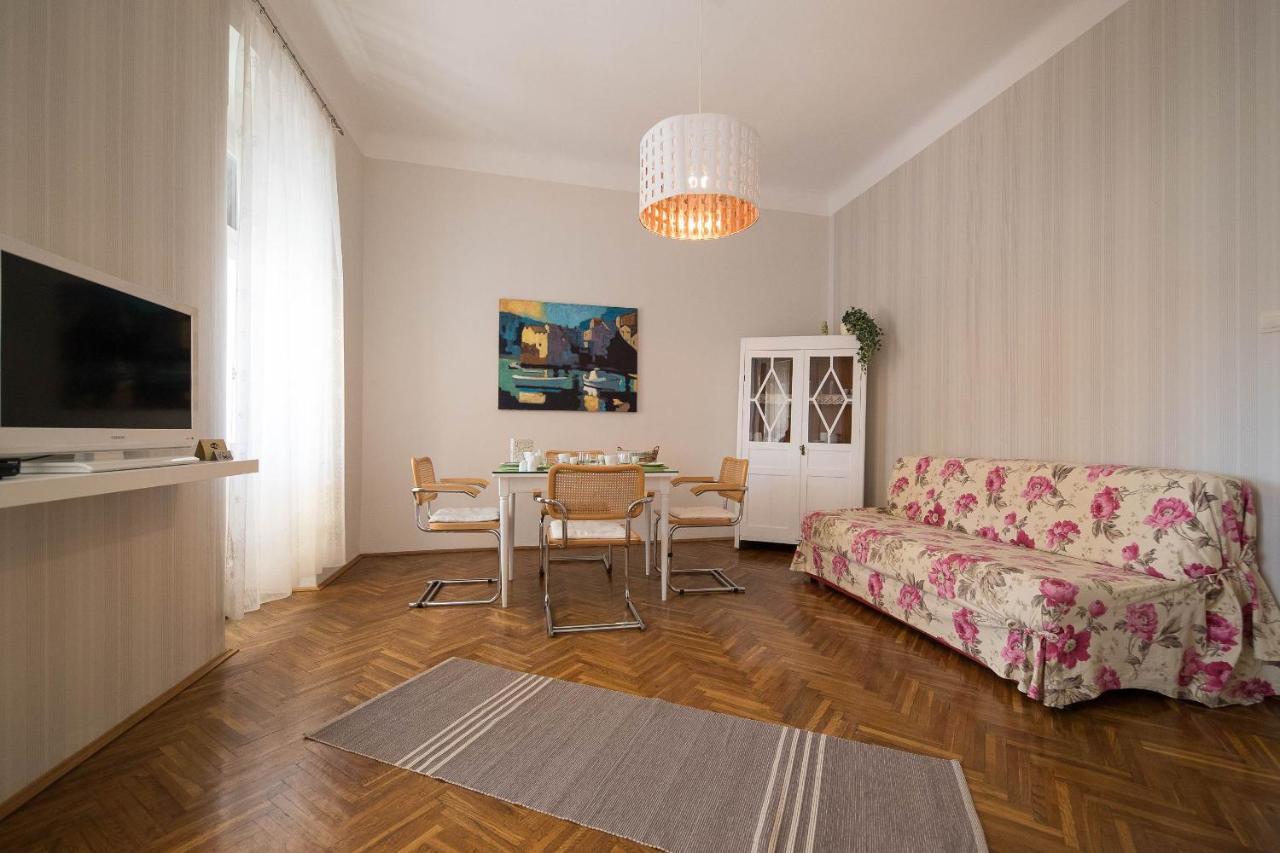 Apartmani Marion Crikvenica Zewnętrze zdjęcie
