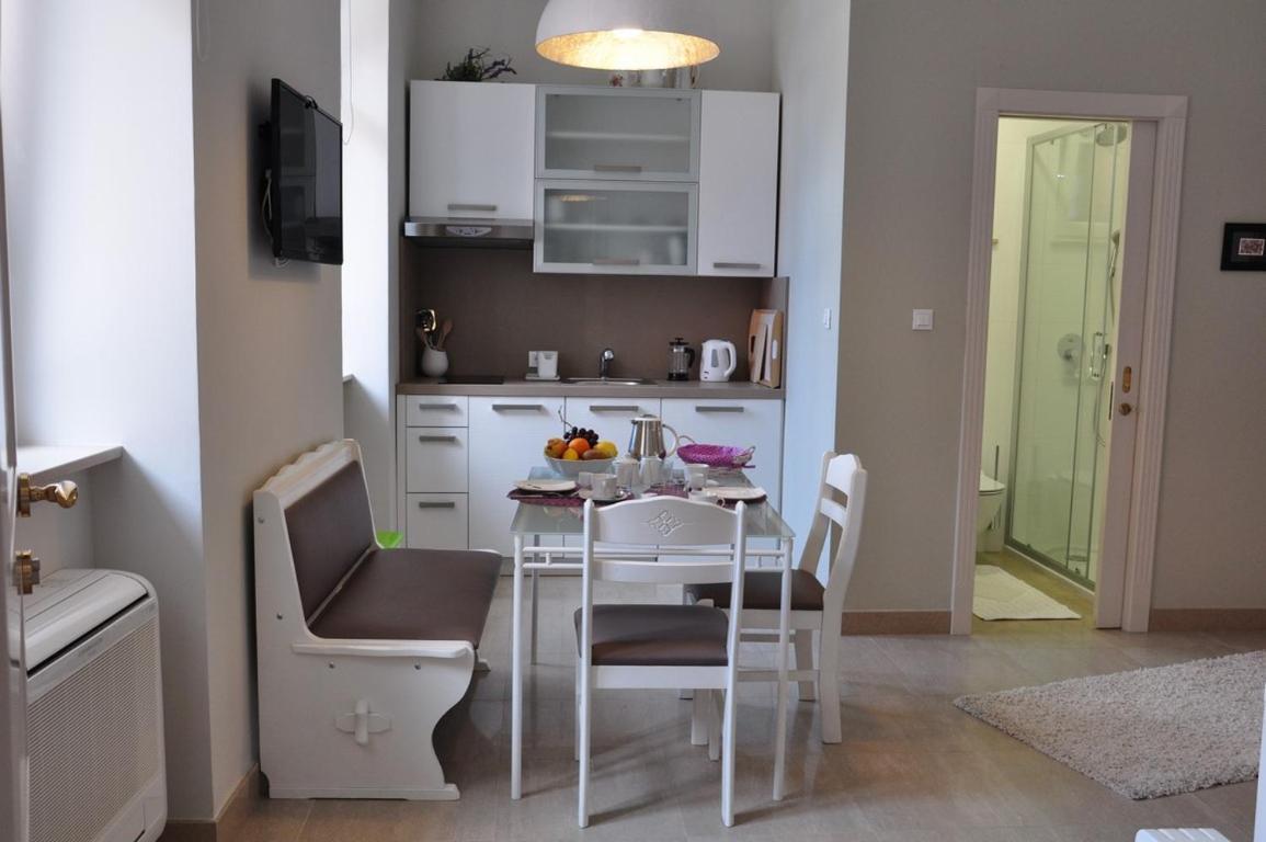 Apartmani Marion Crikvenica Zewnętrze zdjęcie
